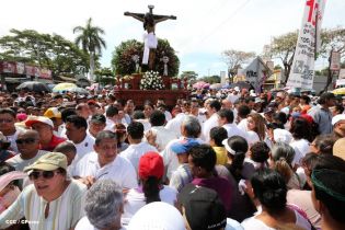 Cardenal Brenes participa en Viacrucis Penitencial