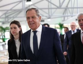 Presidente Daniel Ortega y Vicepresidenta Rosario Murillo en encuentro con Canciller de Rusia, Serguéi Lavrov