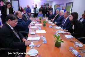 Presidente Daniel Ortega y Vicepresidenta Rosario Murillo en encuentro con Canciller de Rusia, Serguéi Lavrov