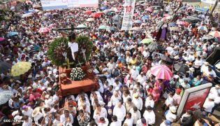 Cardenal Brenes participa en Viacrucis Penitencial