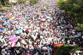 Cardenal Brenes participa en Viacrucis Penitencial