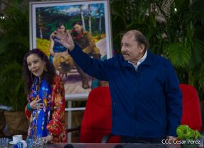 Presidente Daniel y Compañera Rosario conmemoran Día Nacional de la Paz