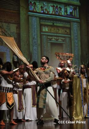 Espectacular noche verdiana en el Teatro Nacional Rubén Darío