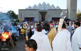 Cardenal Brenes: "Dios ha resucitado"