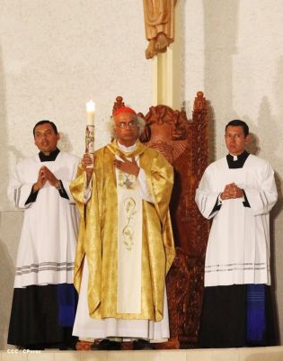 Cardenal Brenes: "Dios ha resucitado"