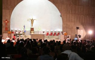 Cardenal Brenes: "Dios ha resucitado"