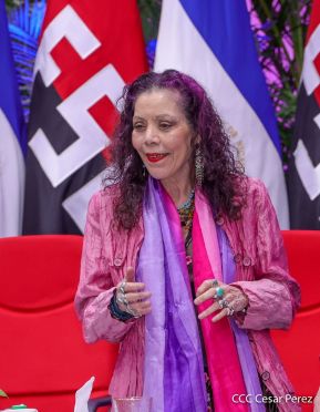 Conmemoración del 128 aniversario del natalicio del General Augusto C. Sandino