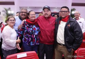 Conmemoración del 128 aniversario del natalicio del General Augusto C. Sandino