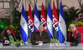 Comandante Daniel Ortega y Compañera Rosario se reúnen con el Presidente del PARLACEN