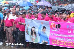 Caminata en honor a la gesta heroica de la Colina 110