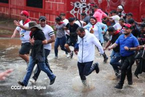 Caminata en honor a la gesta heroica de la Colina 110