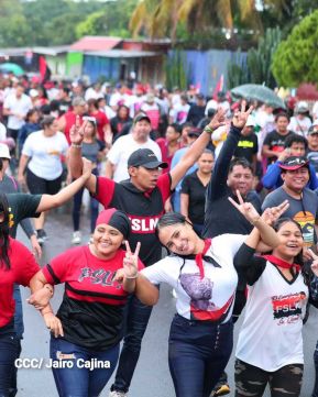 Caminata en honor a la gesta heroica de la Colina 110