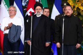 Presidente Daniel Ortega y Vicepresidenta Rosario Murillo en encuentro con el Presidente de Irán