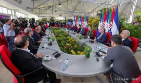 Presidente Daniel Ortega y Vicepresidenta Rosario Murillo en Acto de Clausura de la Visita del Presidente de Irán