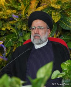 Presidente Daniel Ortega y Vicepresidenta Rosario Murillo en Acto de Clausura de la Visita del Presidente de Irán