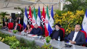 Presidente Daniel Ortega y Vicepresidenta Rosario Murillo en Acto de Clausura de la Visita del Presidente de Irán
