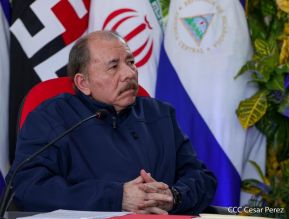 Presidente Daniel Ortega y Vicepresidenta Rosario Murillo en Acto de Clausura de la Visita del Presidente de Irán