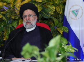 Presidente Daniel Ortega y Vicepresidenta Rosario Murillo en Acto de Clausura de la Visita del Presidente de Irán