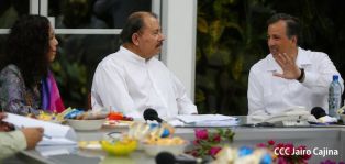 Presidente Daniel y Compañera Rosario sostienen encuentro con Canciller de México