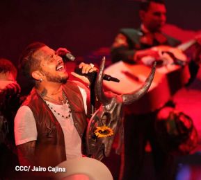 Así se vivió el concierto de Christian Nodal en Nicaragua