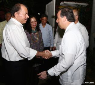 Presidente Daniel y Compañera Rosario sostienen encuentro con Canciller de México