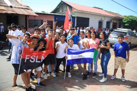 Así se conmemoró el 44 aniversario de la Liberación de León