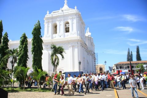 Así se conmemoró el 44 aniversario de la Liberación de León