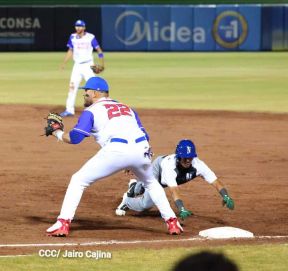 Inicia la Serie internacional de Béisbol Nicaragua versus Puerto Rico
