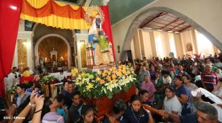 Cardenal Brenes oficia solemne misa en honor a San Marcos Evangelista