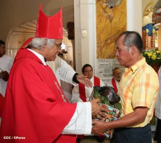 Cardenal Brenes oficia solemne misa en honor a San Marcos Evangelista
