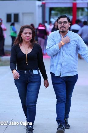 Esto fue lo que se vivió en el concierto de Olga Tañón y Eddy Herrera