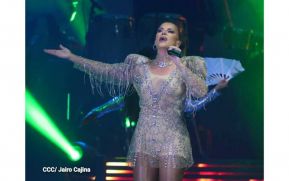 Esto fue lo que se vivió en el concierto de Olga Tañón y Eddy Herrera