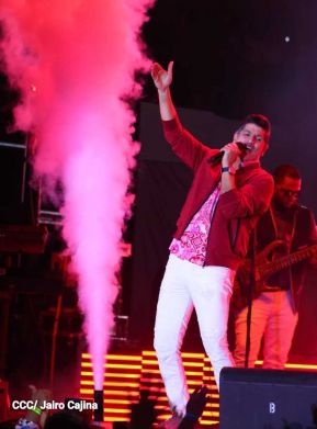 Esto fue lo que se vivió en el concierto de Olga Tañón y Eddy Herrera