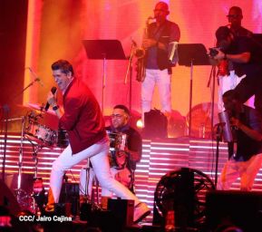 Esto fue lo que se vivió en el concierto de Olga Tañón y Eddy Herrera