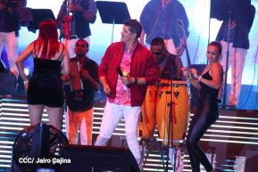 Esto fue lo que se vivió en el concierto de Olga Tañón y Eddy Herrera