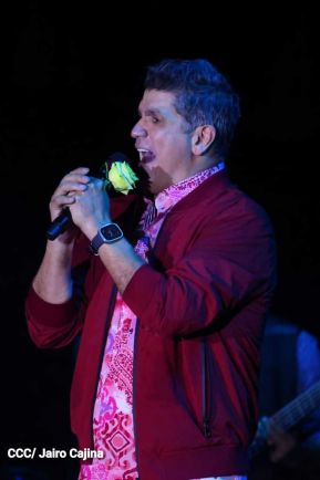 Esto fue lo que se vivió en el concierto de Olga Tañón y Eddy Herrera