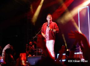 Esto fue lo que se vivió en el concierto de Olga Tañón y Eddy Herrera