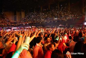Esto fue lo que se vivió en el concierto de Olga Tañón y Eddy Herrera