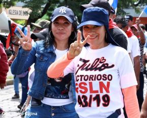 Miles de sandinistas caminan en saludo al 44/19 en Julio Victorioso