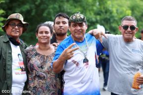 Miles de sandinistas caminan en saludo al 44/19 en Julio Victorioso