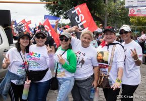 Miles de sandinistas caminan en saludo al 44/19 en Julio Victorioso