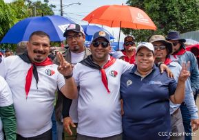 Miles de sandinistas caminan en saludo al 44/19 en Julio Victorioso