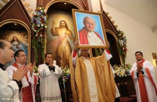 Cardenal Leopoldo Brenes destaca humildad y sencillez de los Papa Juan Pablo II y Juan XXIII
