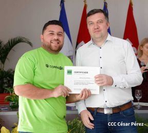  Comunicadores de Nicaragua y de RT en Español aprendiendo juntos