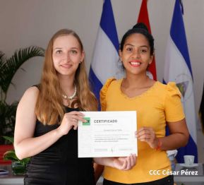  Comunicadores de Nicaragua y de RT en Español aprendiendo juntos