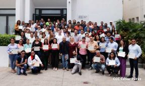  Comunicadores de Nicaragua y de RT en Español aprendiendo juntos