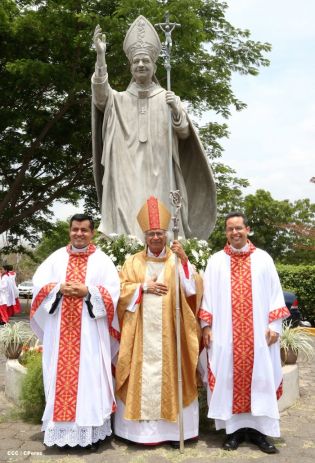 Cardenal Leopoldo Brenes destaca humildad y sencillez de los Papa Juan Pablo II y Juan XXIII