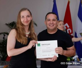  Comunicadores de Nicaragua y de RT en Español aprendiendo juntos