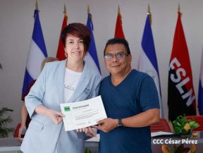  Comunicadores de Nicaragua y de RT en Español aprendiendo juntos