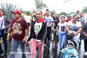 Multitudinaria caminata en saludo al 44/19 y homenaje a la gesta heroica de Julio Buitrago
